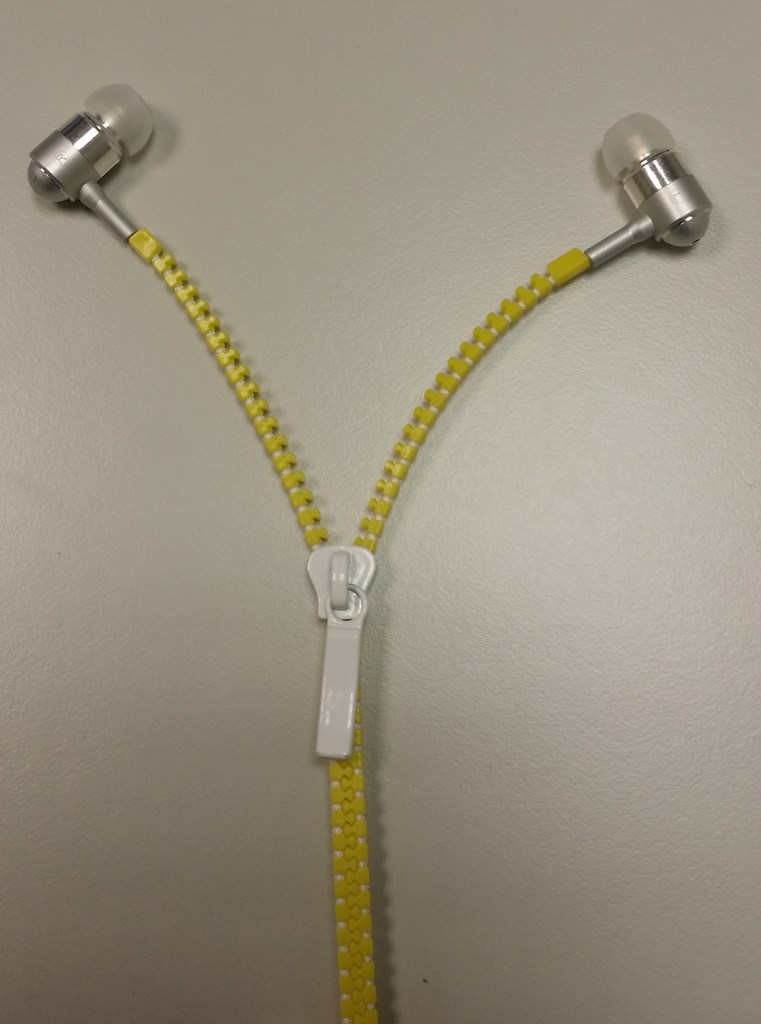 Zipper Led Earphone Yellow image